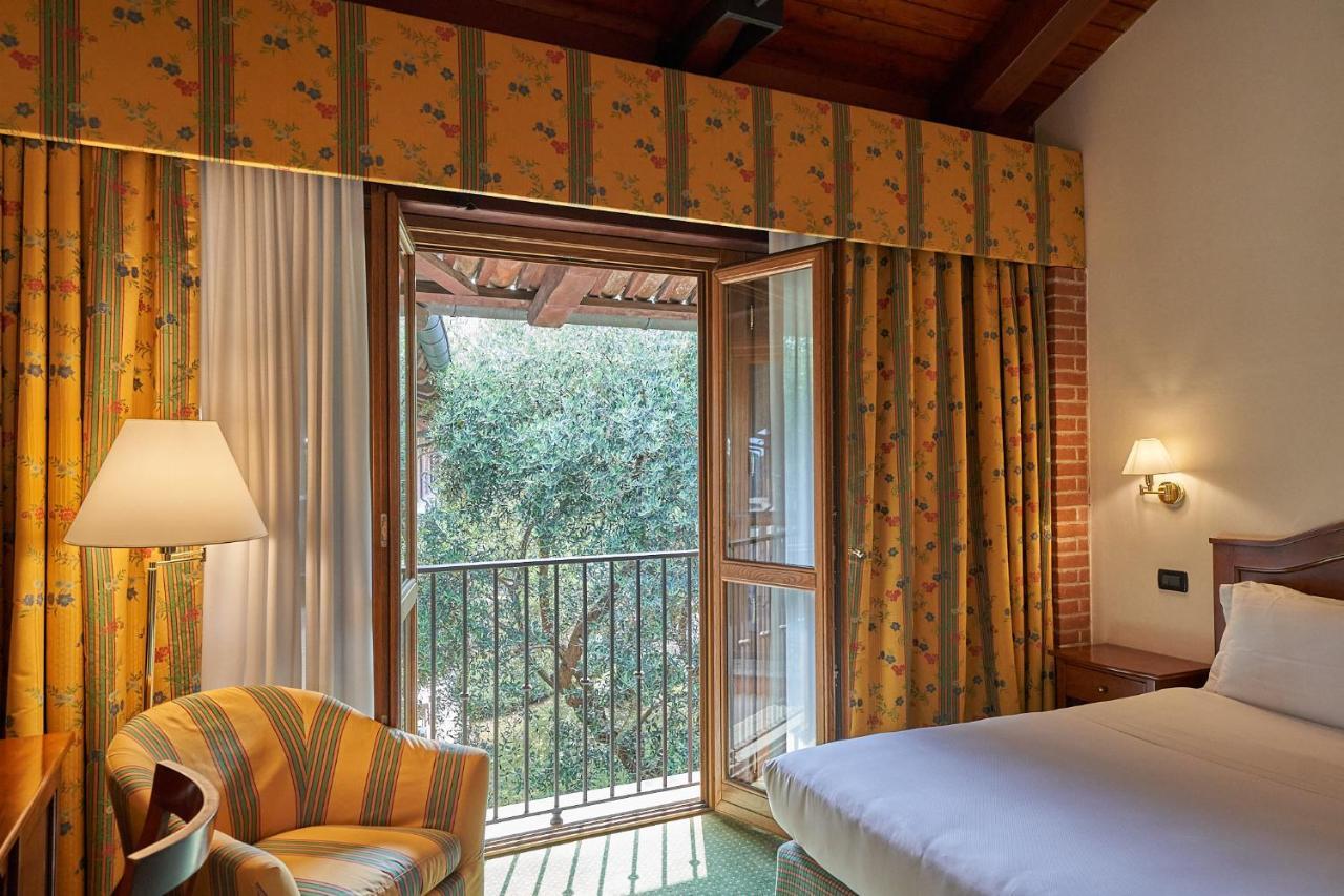Relais Santo Stefano Hotel Sandigliano Exterior photo